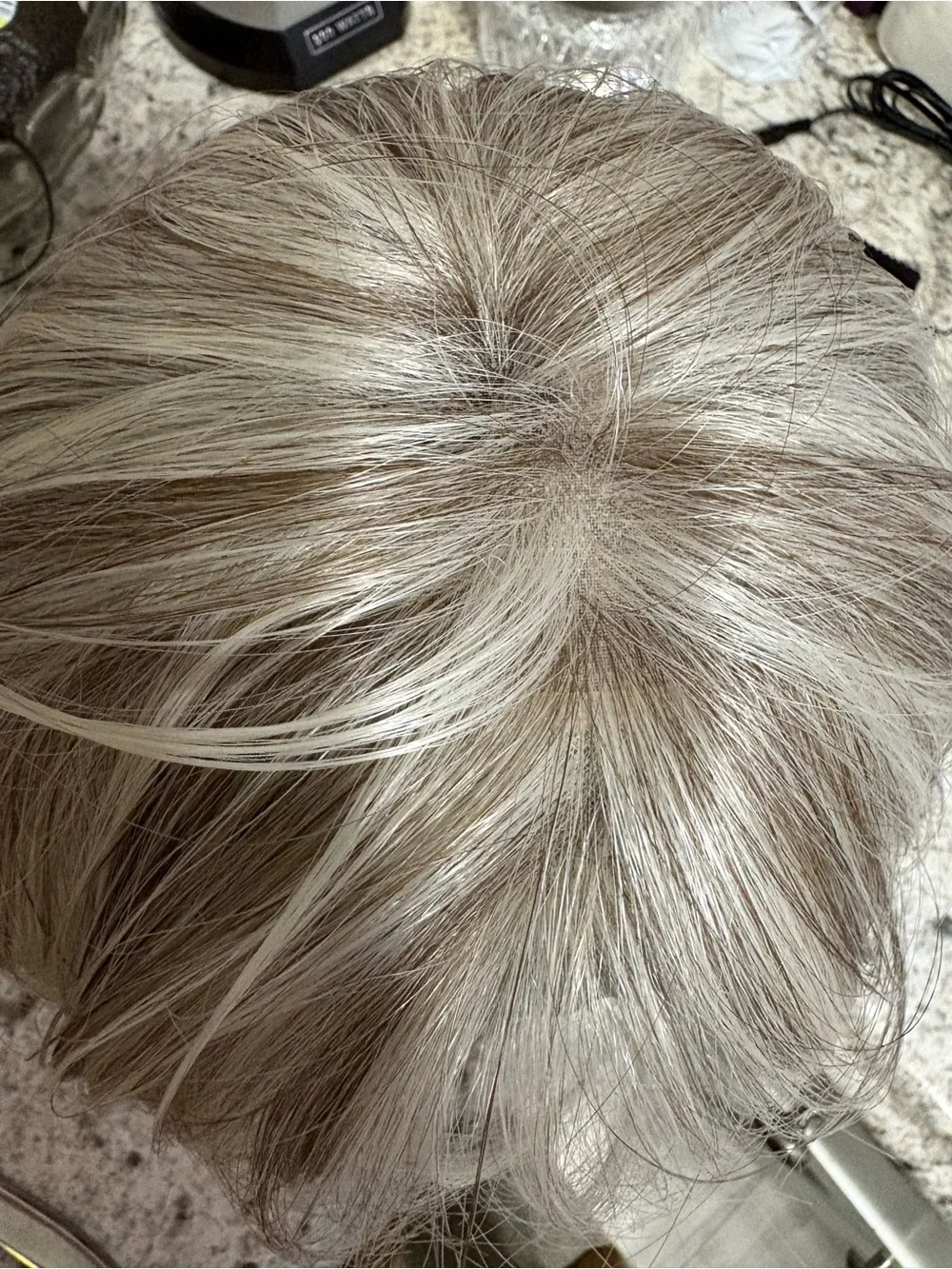 HOLLIE PETITE by Jon Renau - Oyster Light Grey Short Bob Wig - Picture 5 of 10